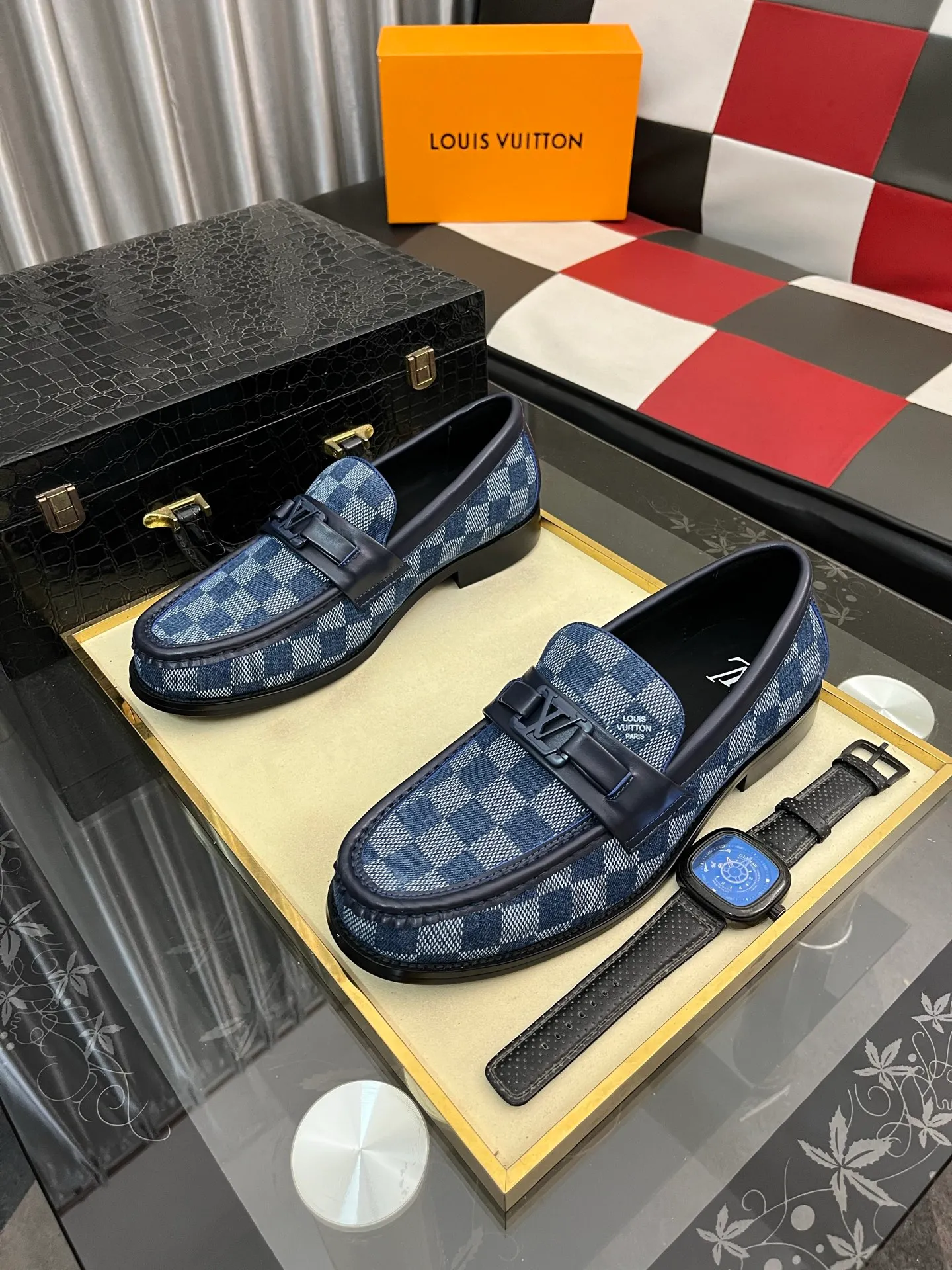 Men's Men's Shoes Men's Men's Shoes 💰520⌚️⌚️[LV] The most popular classic Louis Vuitton leather shoes. Synchronized with the official website, the upper adopts Italian imported upper embossing➕comfortable cowhide lining, fashionable atmosphere, unique brand and unique craftsmanship. Highlighting the hot style of the new year. Stop hesitating, stop wandering, get it now. Code number: 38--44. 2️⃣colors available